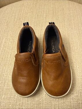 Nautica toddler size 6. Brown Slip-On Casual Sneakers